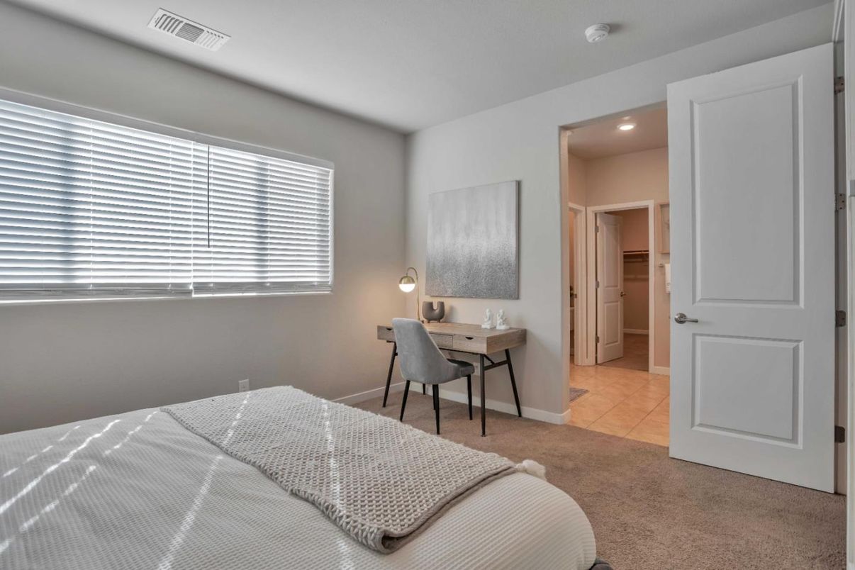 Bedroom, Home Office, Interior, Recessed Lighting