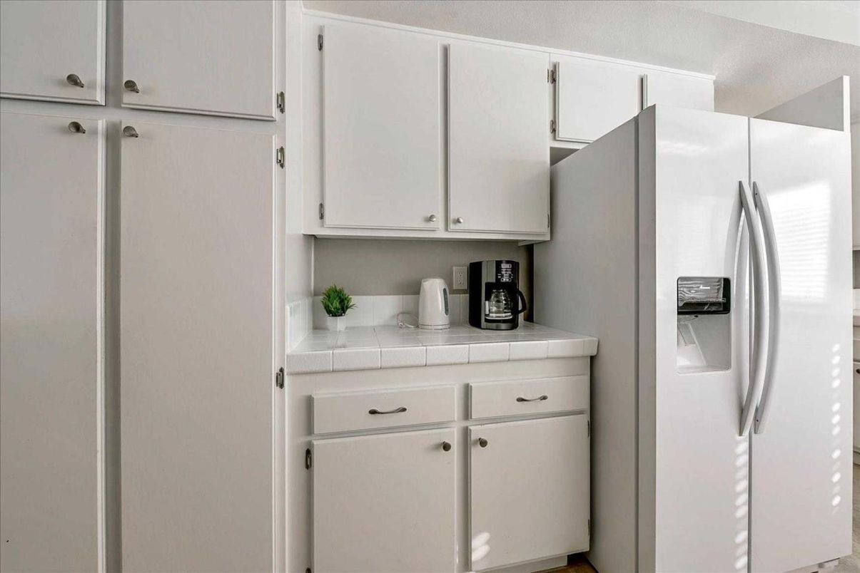 Interior, Kitchen, Tile Countertops