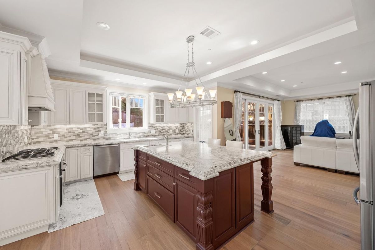 Chandelier, Interior, Kitchen, Pendant Lights, Recessed Lighting, Stainless Steel Appliances, Wood Texture Flooring