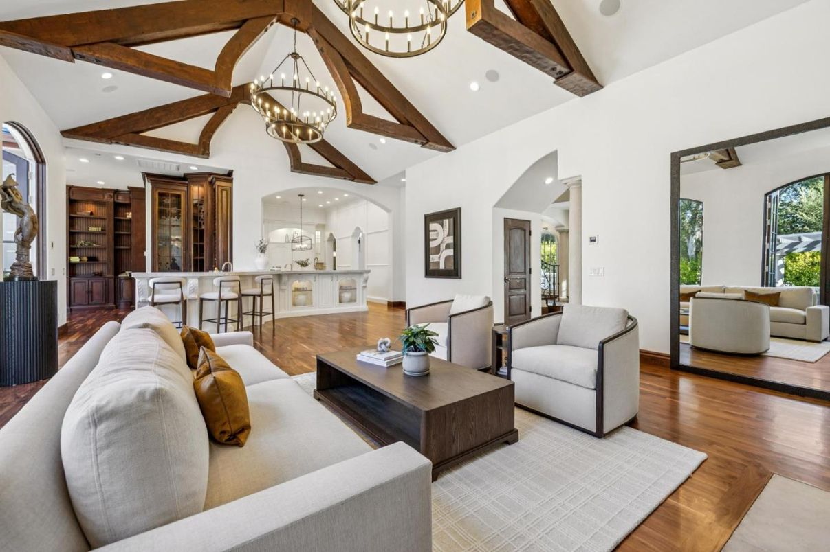 Chandelier, Interior, Living room, Recessed Lighting, Wooden Beams, Wood Texture Flooring