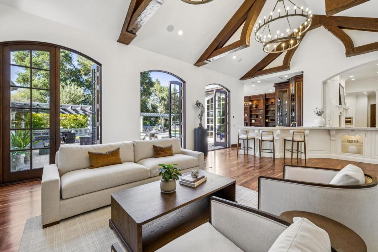 Interior, Living room, Pendant Lights, Recessed Lighting, Wooden Beams, Wood Texture Flooring