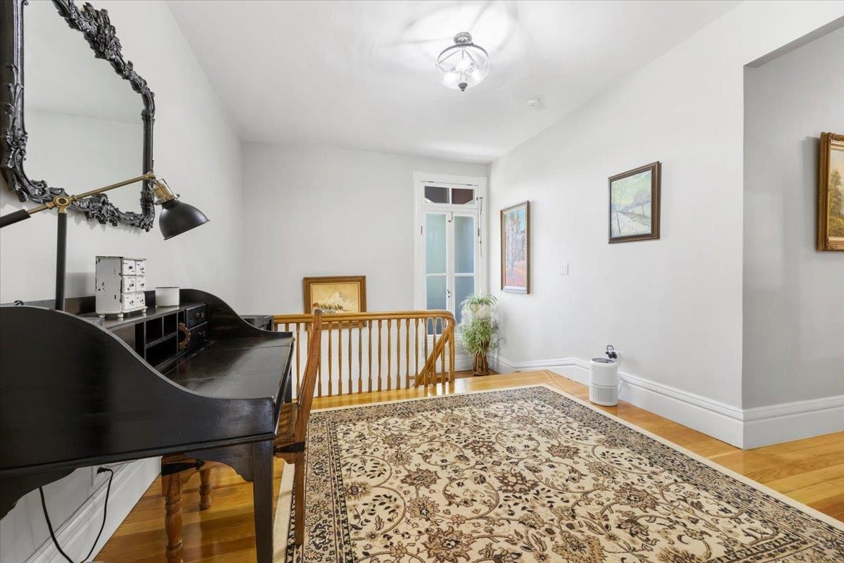 Home Office, Interior, Piano, Wood Texture Flooring