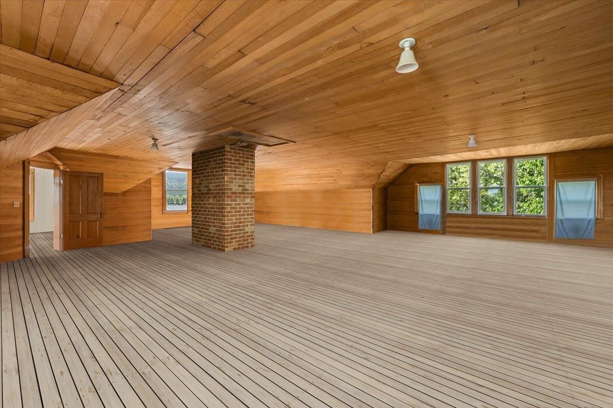 Empty room, Interior, Stone Walls, Wooden Ceilings, Wood Texture Flooring, Wooden Walls