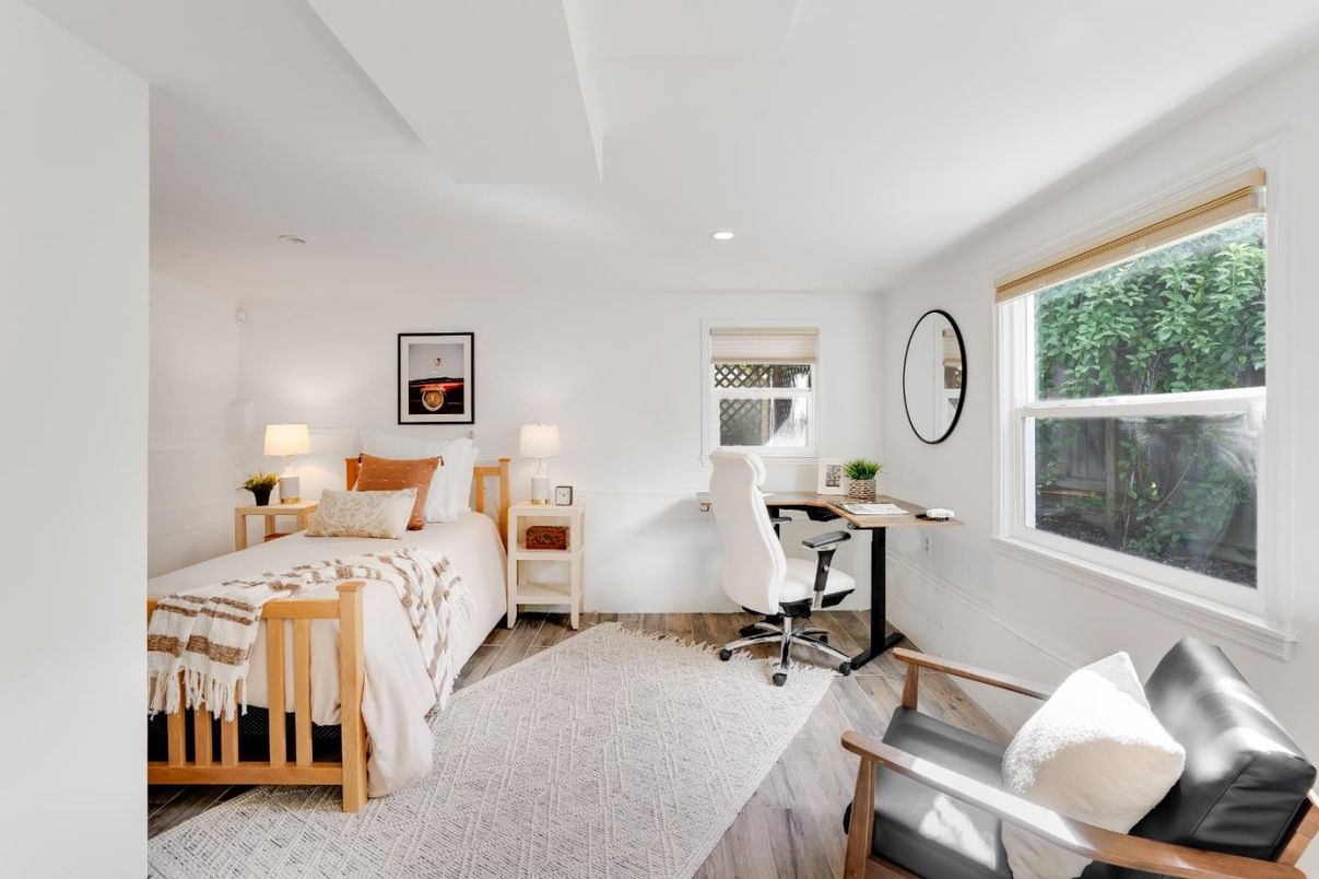 Bedroom, Home Office, Interior, Recessed Lighting, Wood Texture Flooring