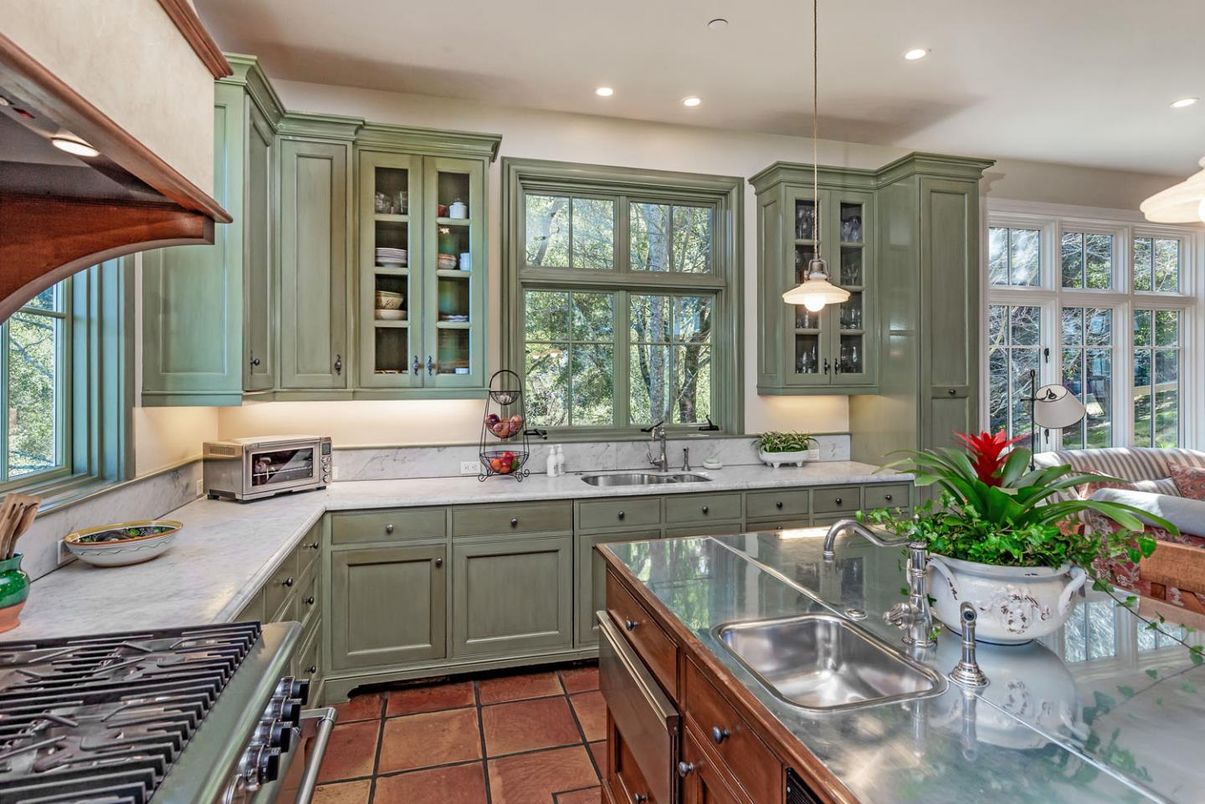 Interior, Kitchen, Pendant Lights, Recessed Lighting, Stainless Steel Appliances