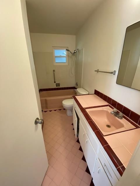 Bathroom, Dual Sink Vanities, Interior, Tile Countertops