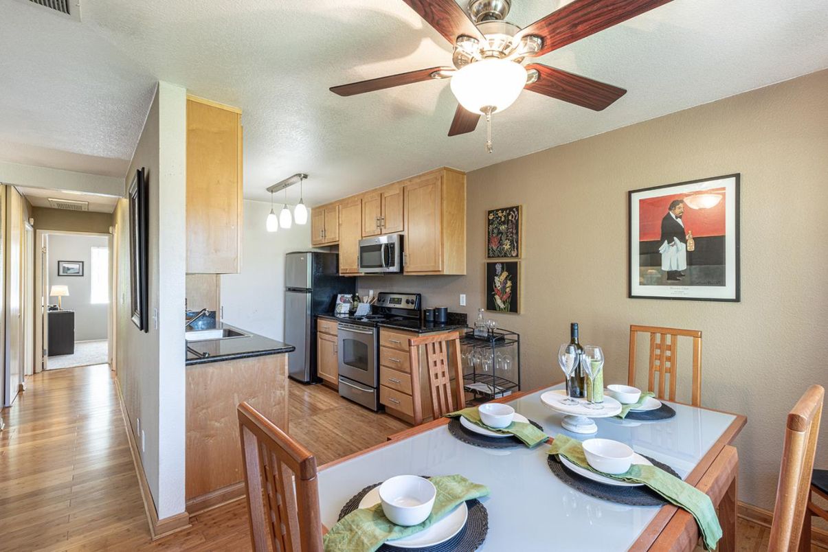 Dining room, Interior, Kitchen, Pendant Lights, Stainless Steel Appliances, Wood Texture Flooring