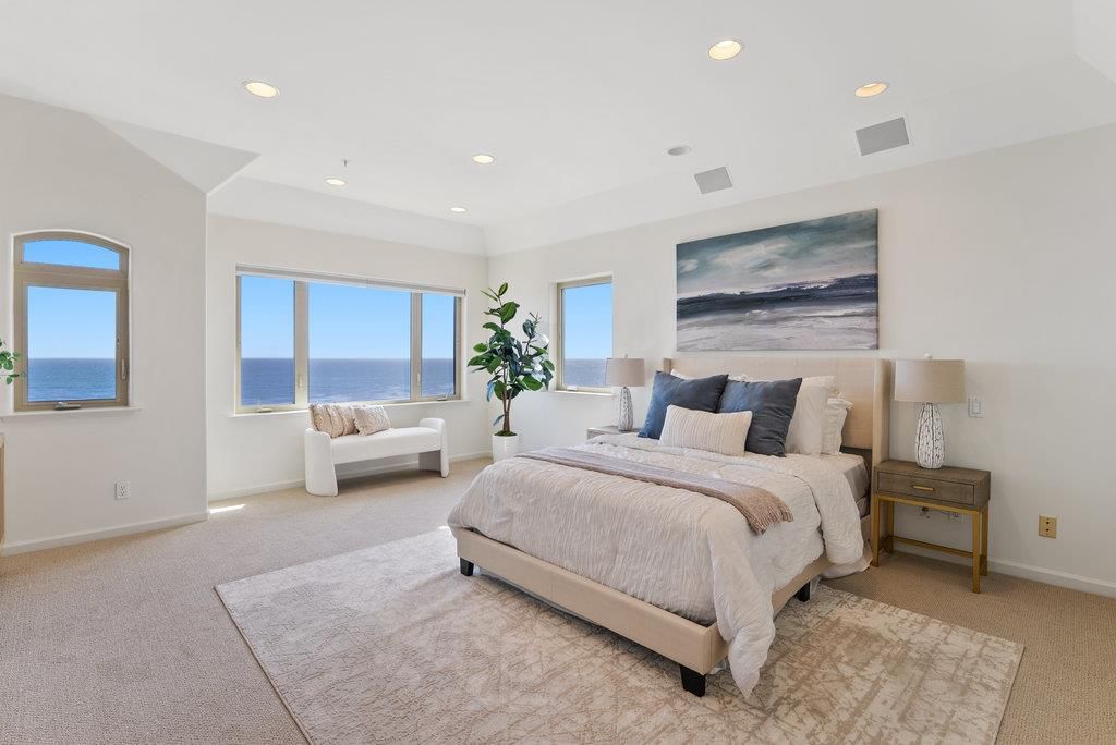 Bedroom, Interior, Recessed Lighting, Water