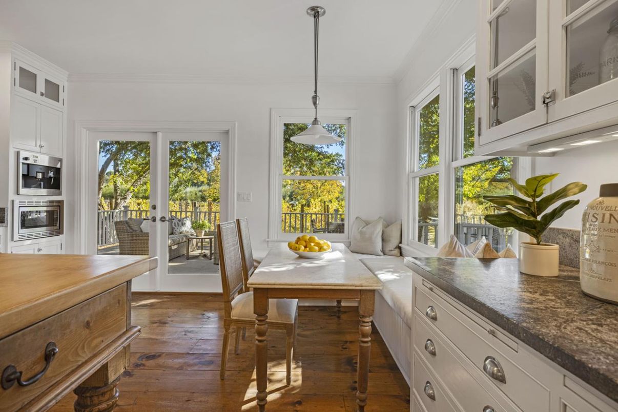 Dining room, Interior, Kitchen, Pendant Lights, Wood Texture Flooring