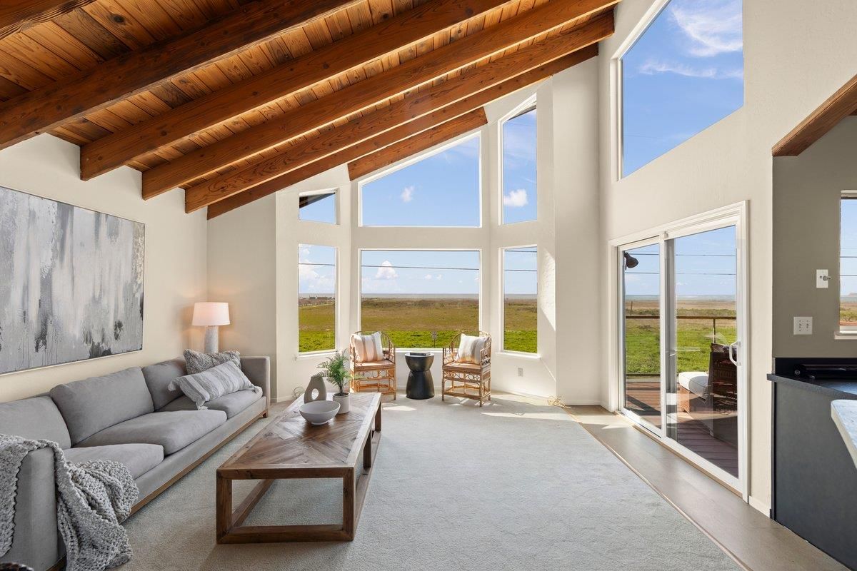 Interior, Living room, Wooden Beams, Wooden Ceilings