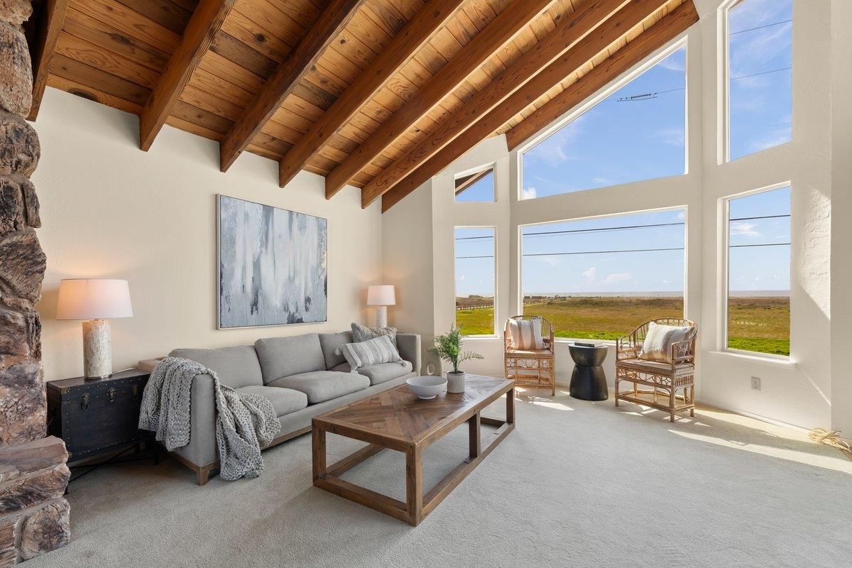 Interior, Living room, Wooden Beams, Wooden Ceilings