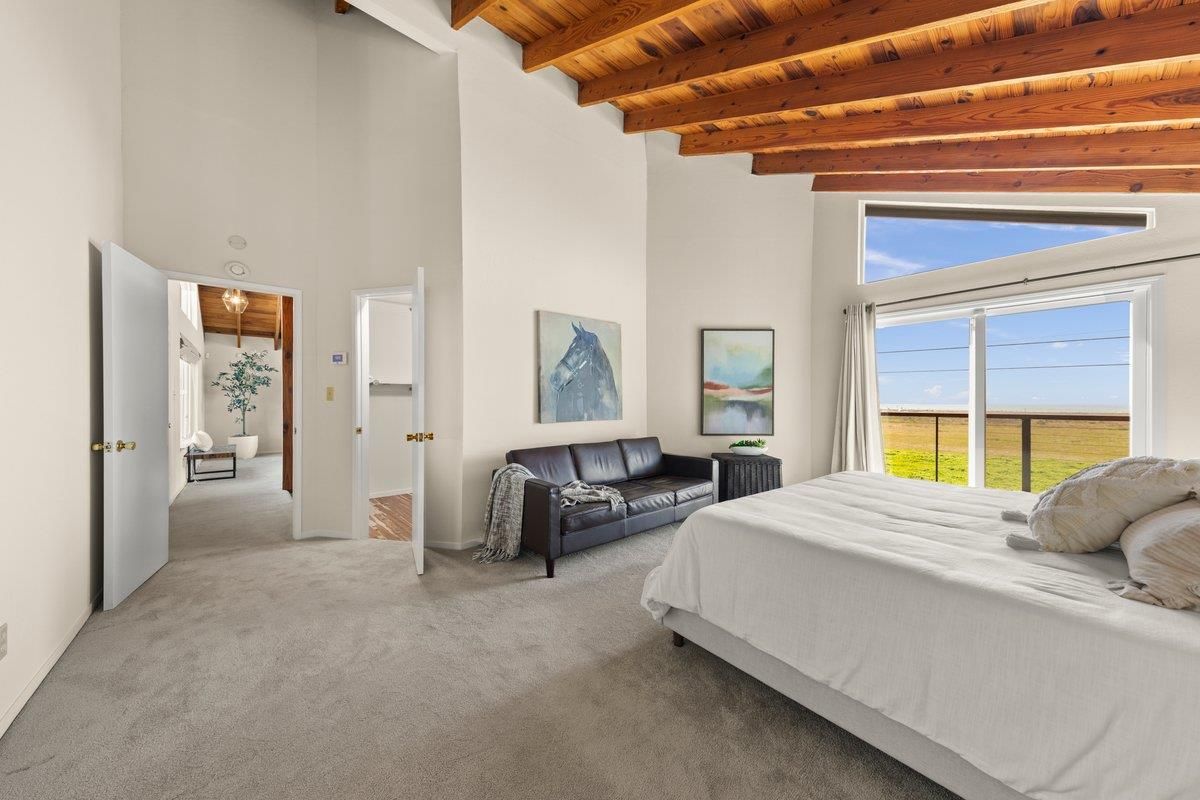 Bedroom, Interior, Wooden Beams, Wooden Ceilings