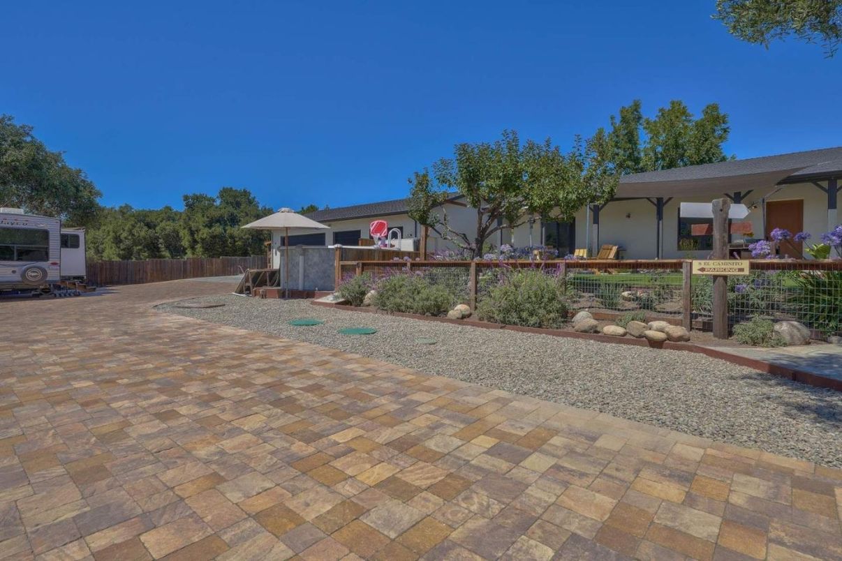 Backyard, Exterior, Playground