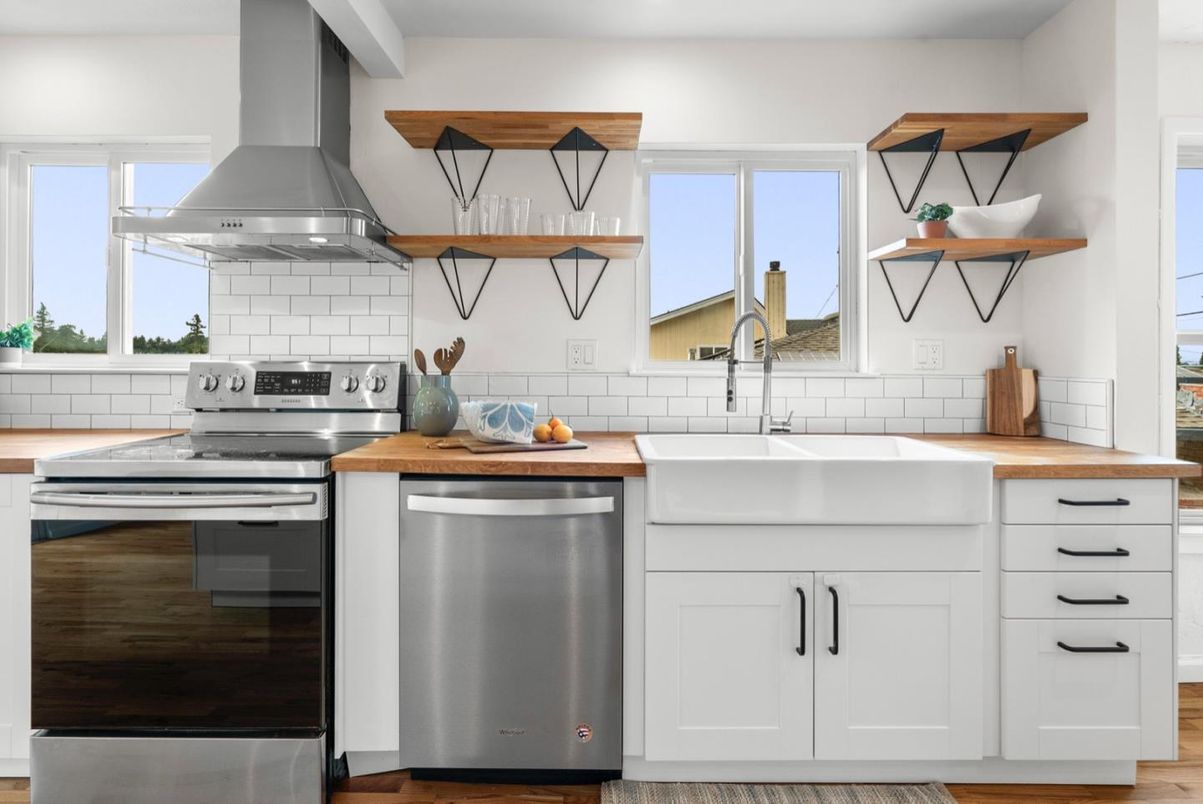 Interior, Kitchen, Stainless Steel Appliances, Wood Texture Flooring