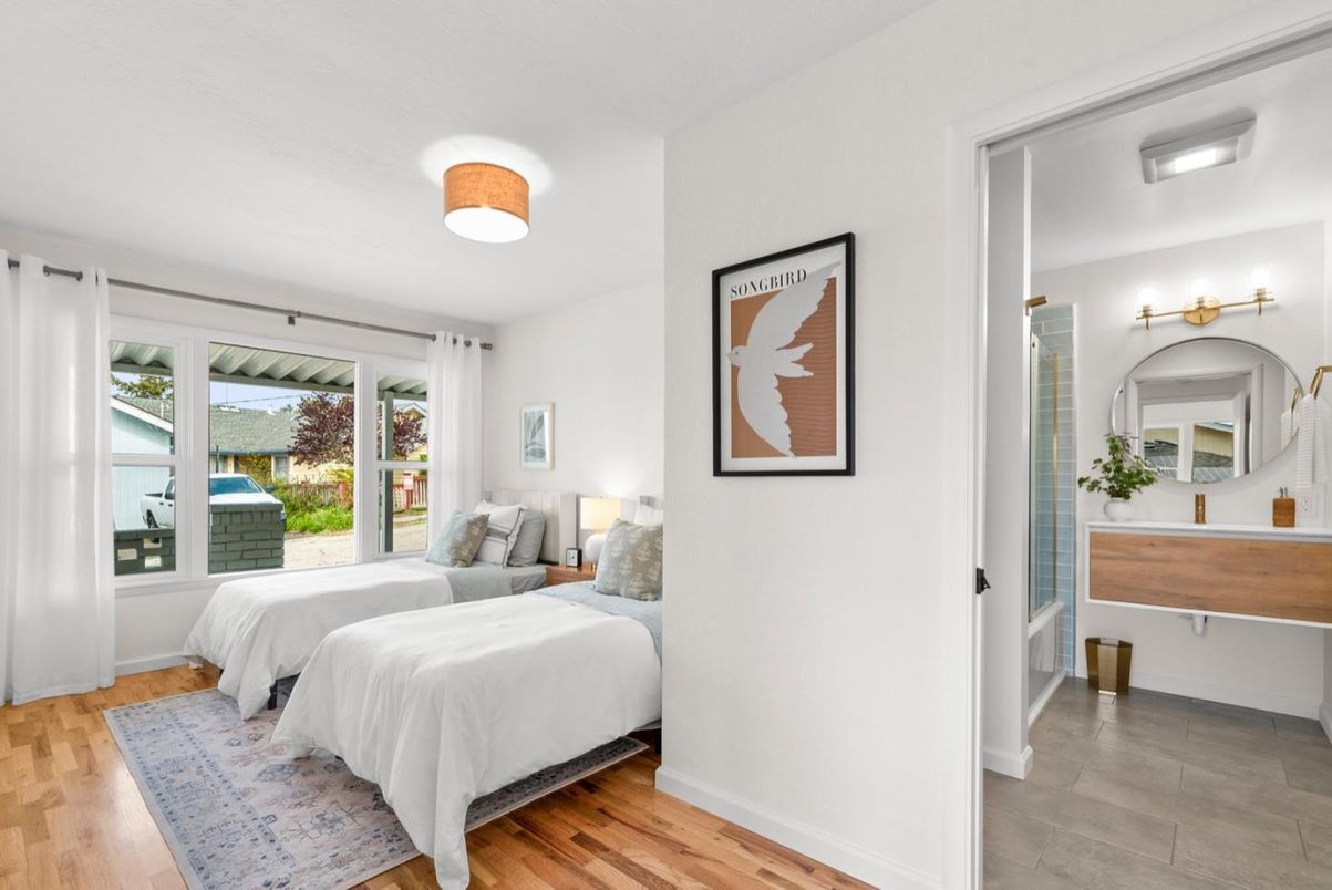 Bedroom, Interior, Wood Texture Flooring