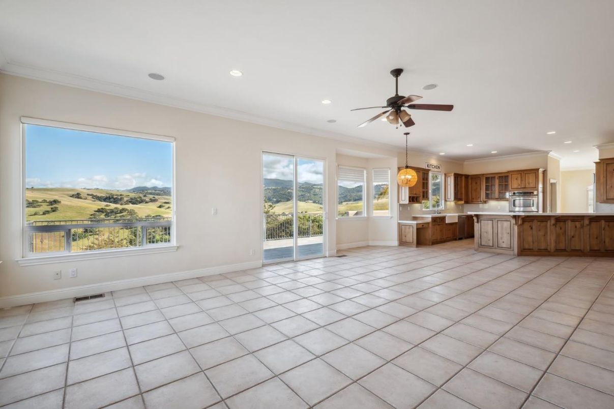Empty room, Interior, Kitchen, Pendant Lights, Recessed Lighting