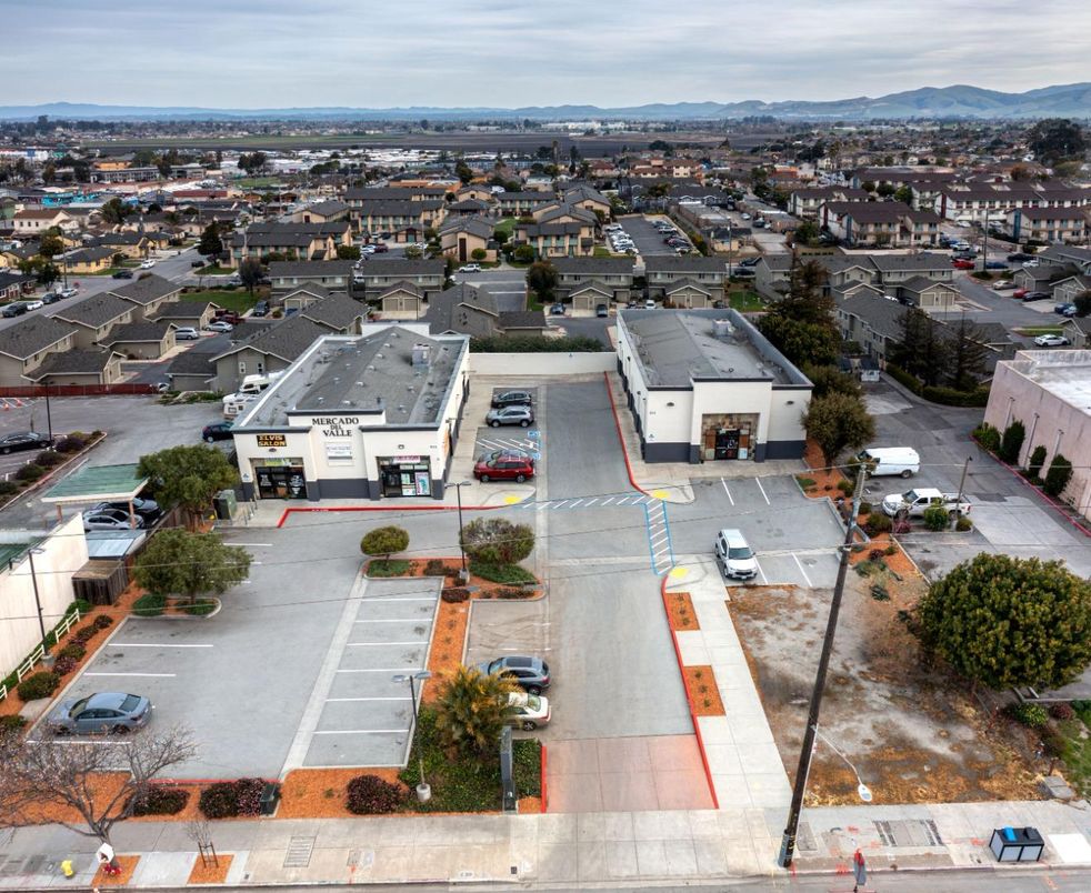 Exterior, Drone