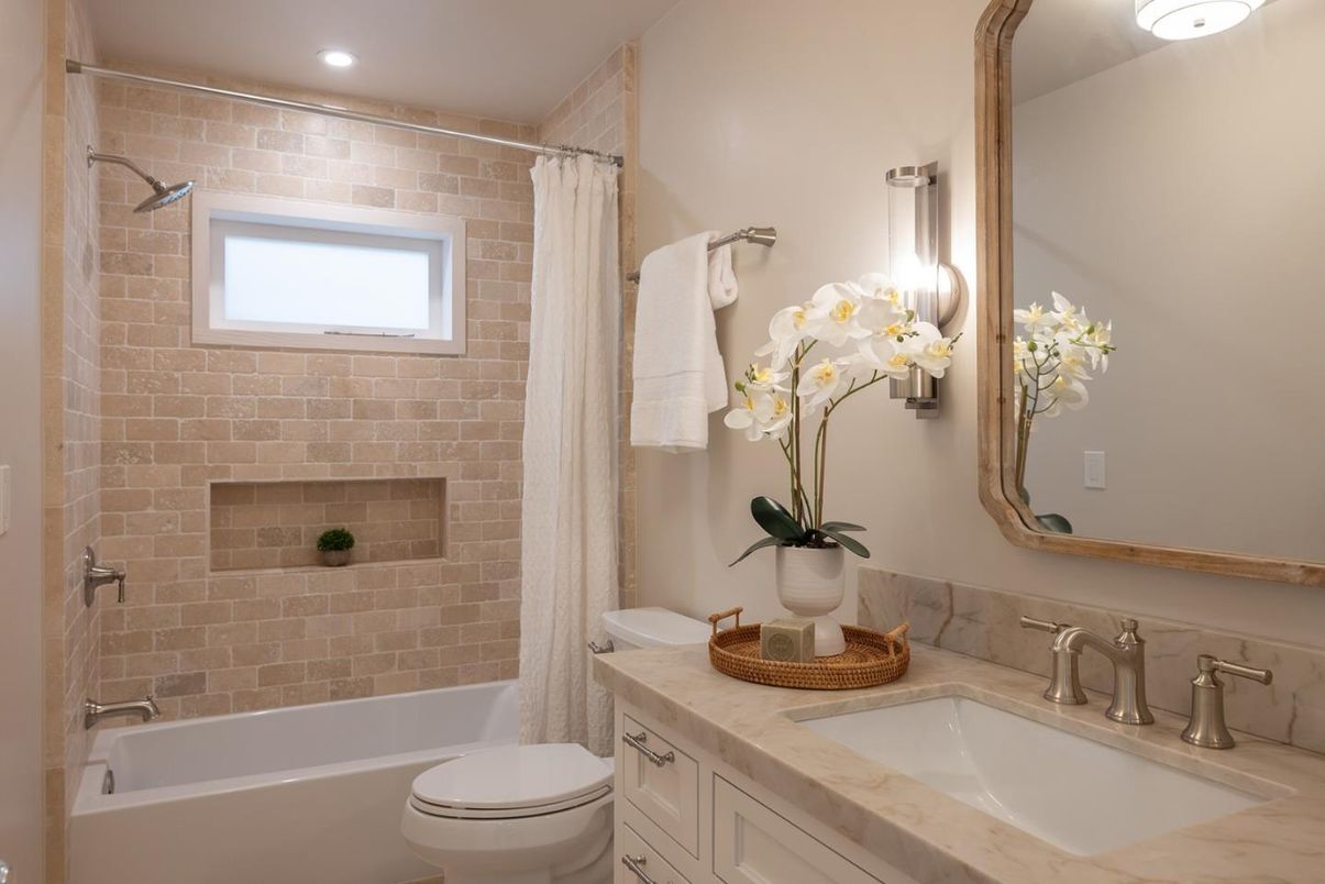 Bathroom, Interior, Recessed Lighting, Stone Walls