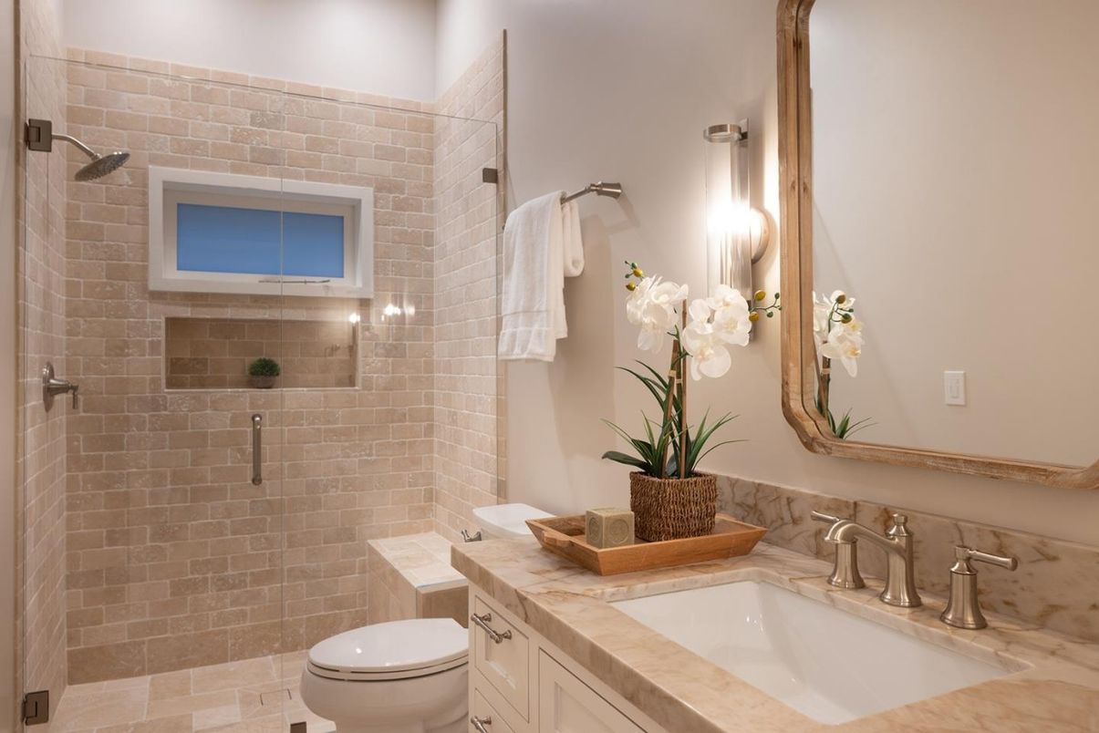 Bathroom, Interior, Tile Countertops