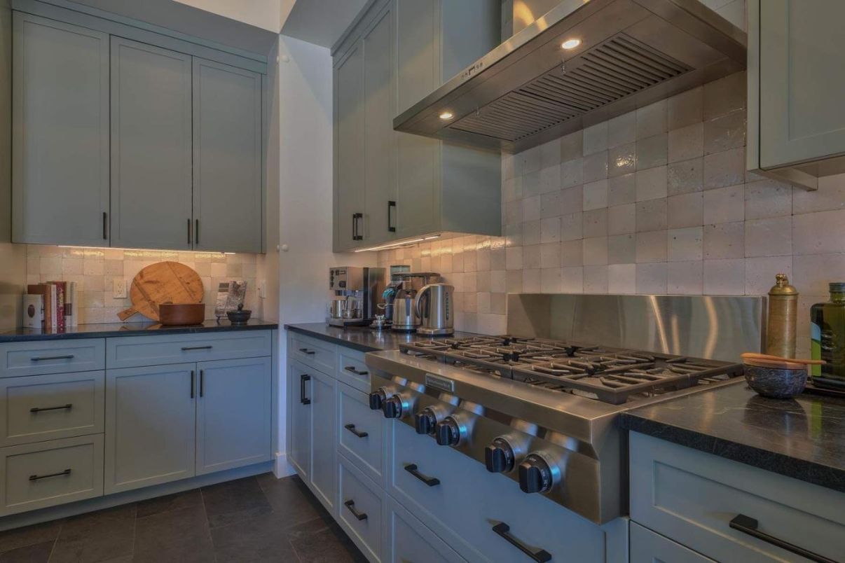 Interior, Kitchen, Stainless Steel Appliances
