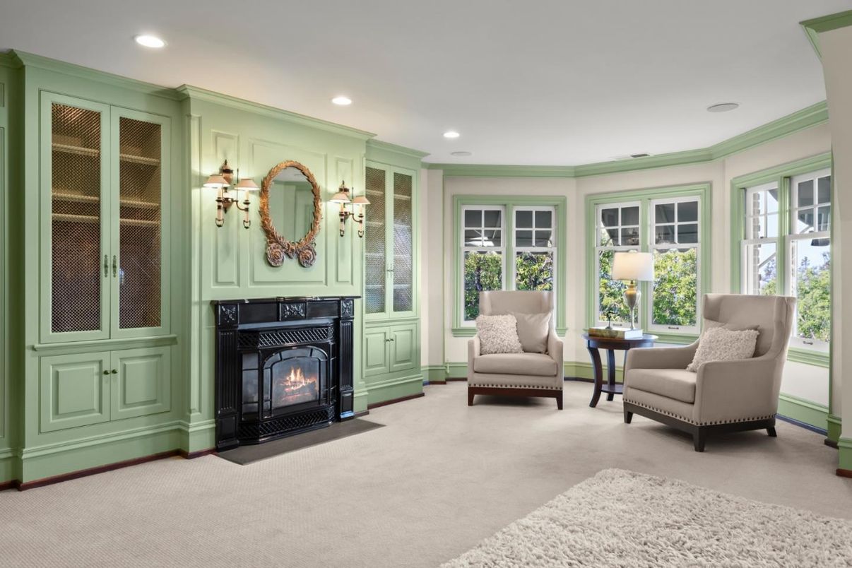 Fireplace, Interior, Recessed Lighting