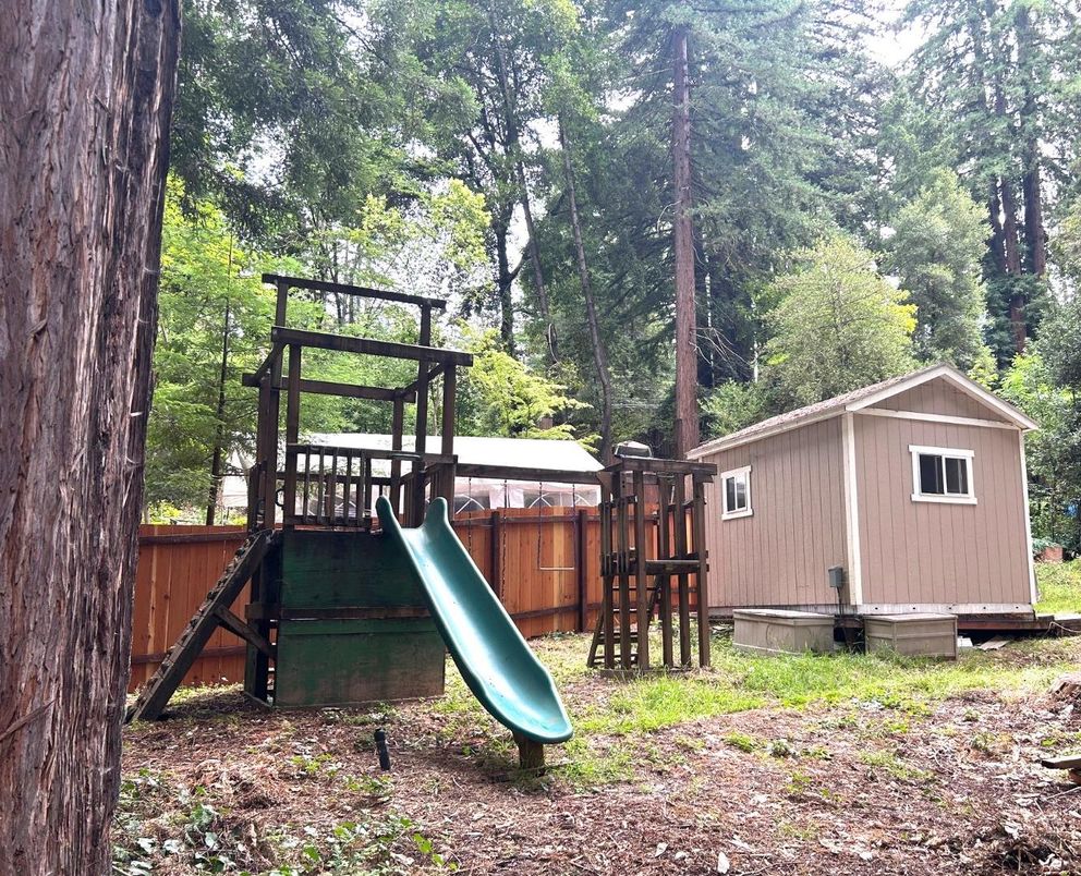 Backyard, Exterior, Playground