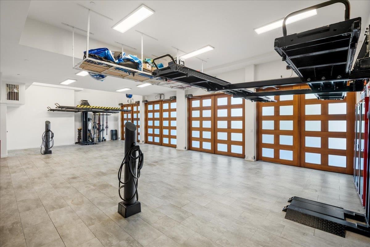 Fitness Equipment, Interior