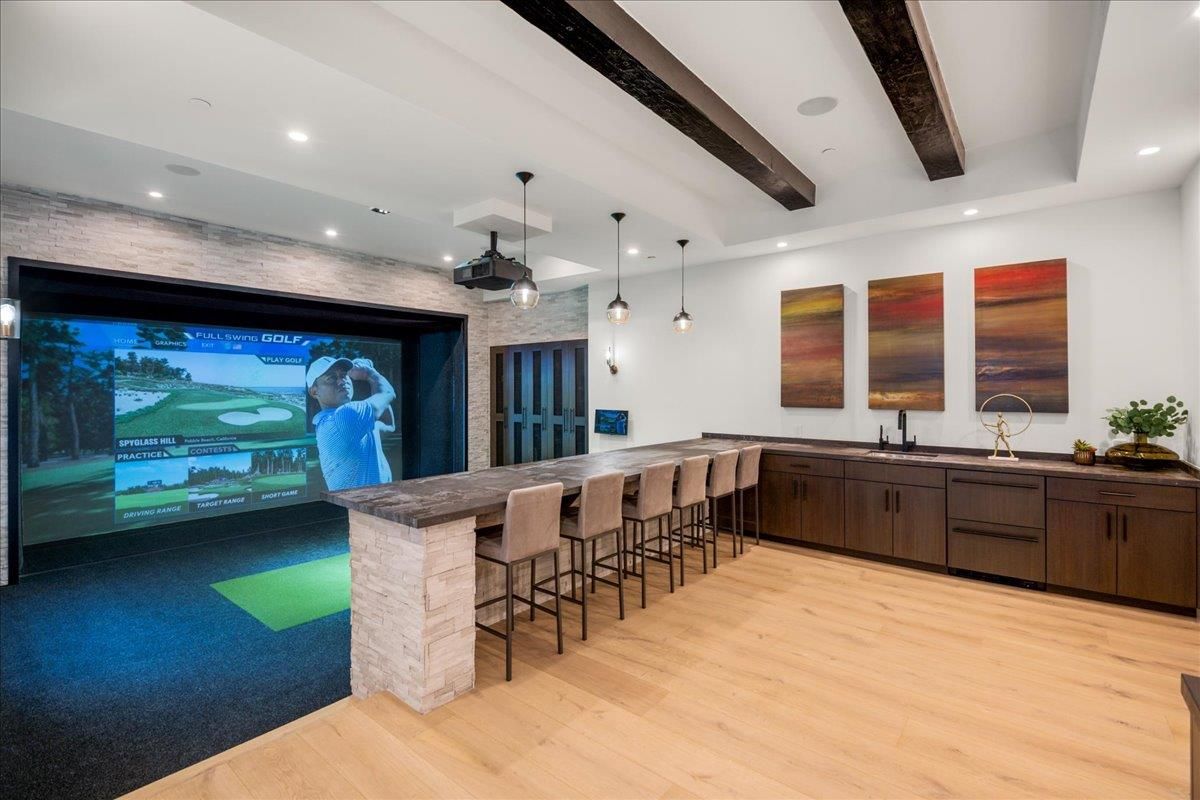 Interior, Pendant Lights, Recessed Lighting, Wooden Beams, Wood Texture Flooring