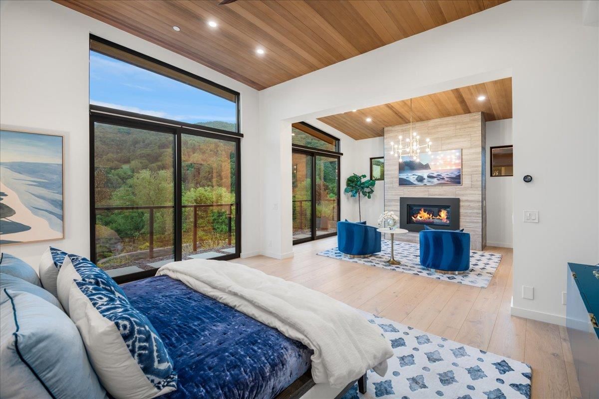 Bedroom, Fireplace, Interior, Pendant Lights, Recessed Lighting, Wooden Ceilings, Wood Texture Flooring