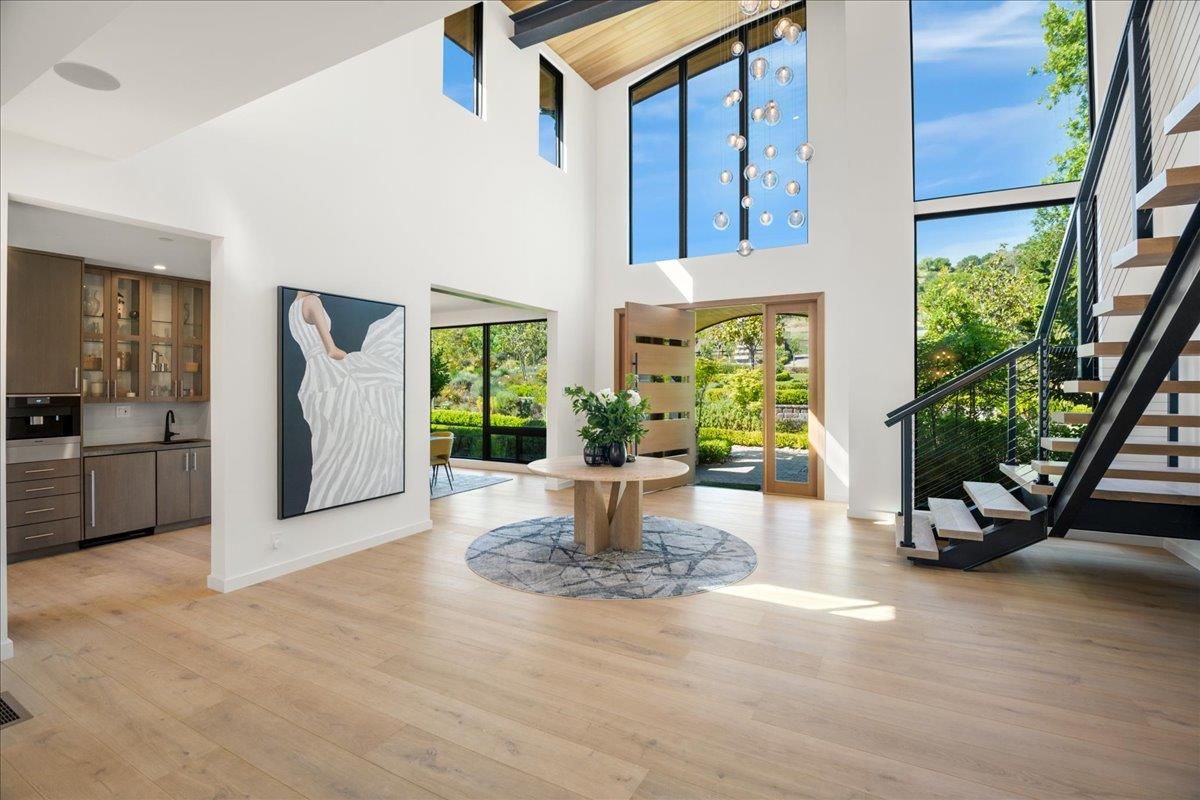Interior, Pendant Lights, Wood Texture Flooring