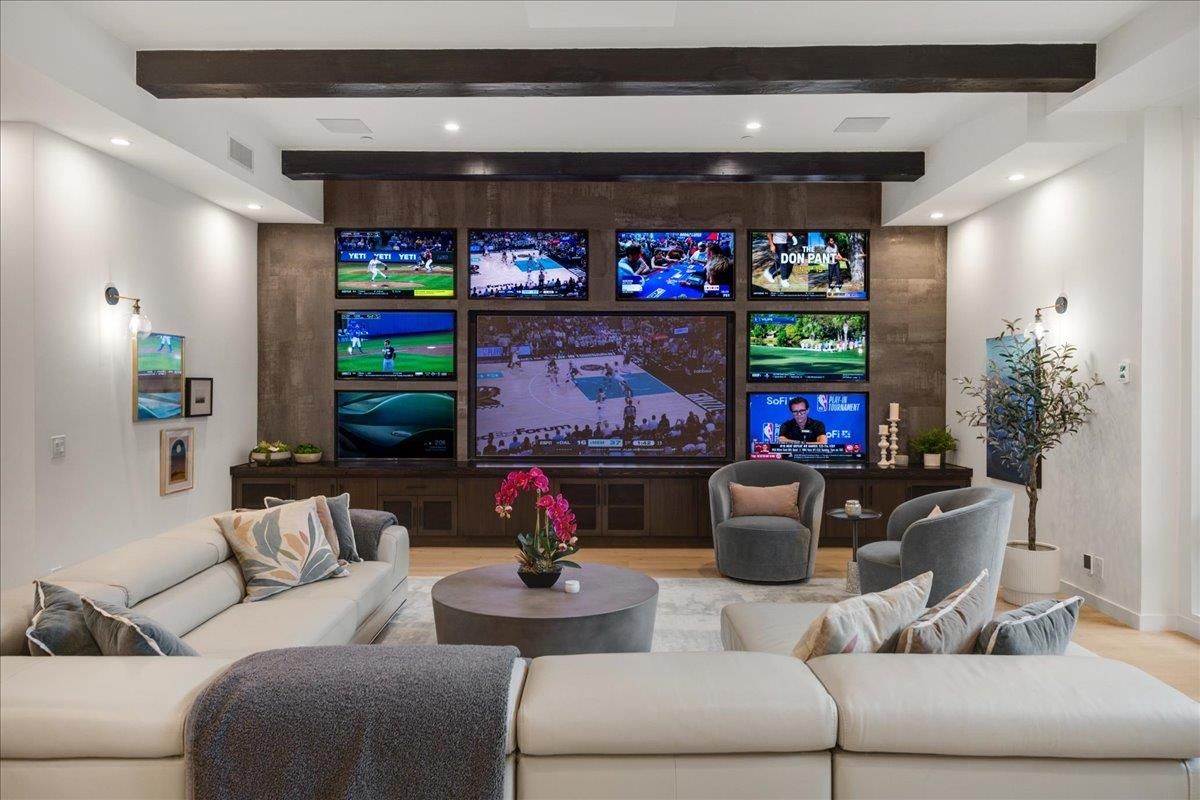 Interior, Living room, Recessed Lighting, Wooden Beams, Wood Texture Flooring