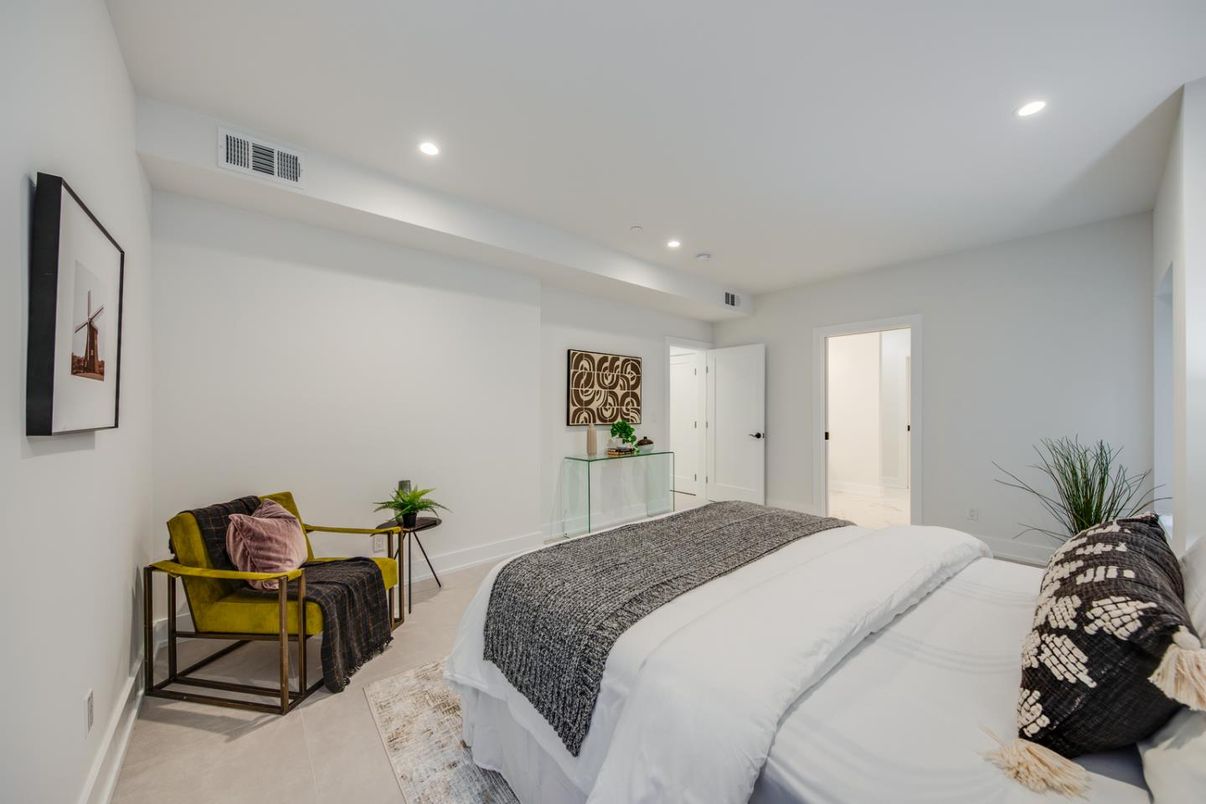 Bedroom, Interior, Recessed Lighting
