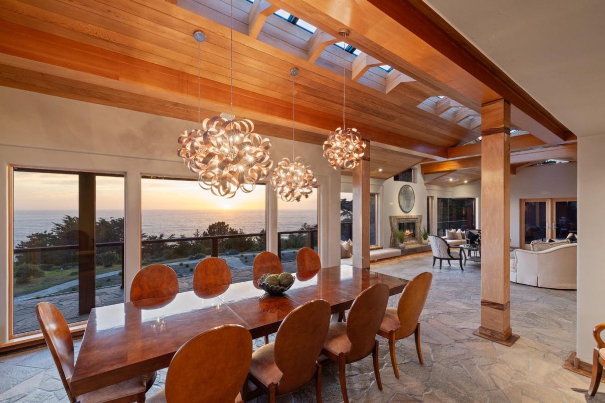 Chandelier, Dining room, Interior, Living room, Pendant Lights, Water, Wooden Beams, Wooden Ceilings