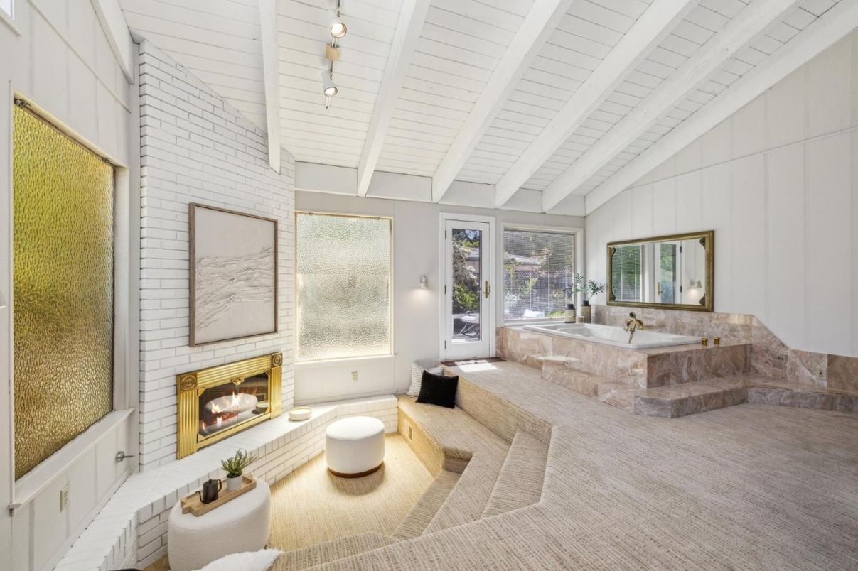 Bathroom, Fireplace, Interior, Living room