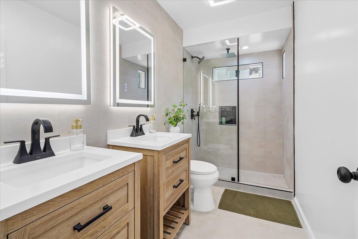Bathroom, Dual Sink Vanities, Glass Shower, Interior