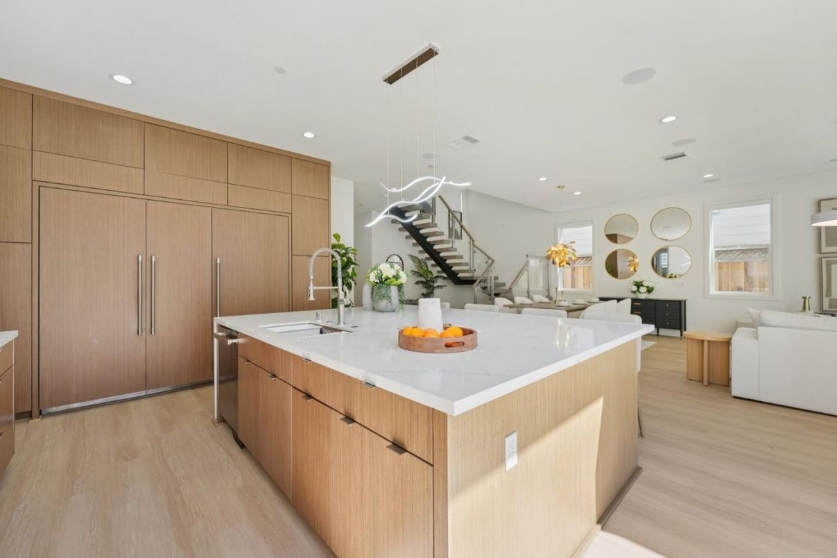 Interior, Kitchen, Pendant Lights, Recessed Lighting, Wood Texture Flooring