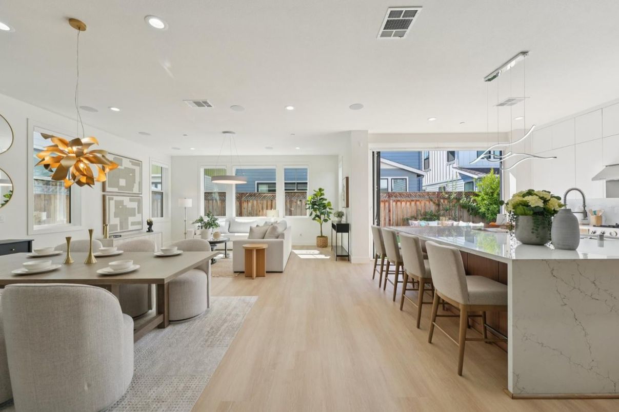 Dining room, Interior, Kitchen, Living room, Pendant Lights, Recessed Lighting, Wood Texture Flooring