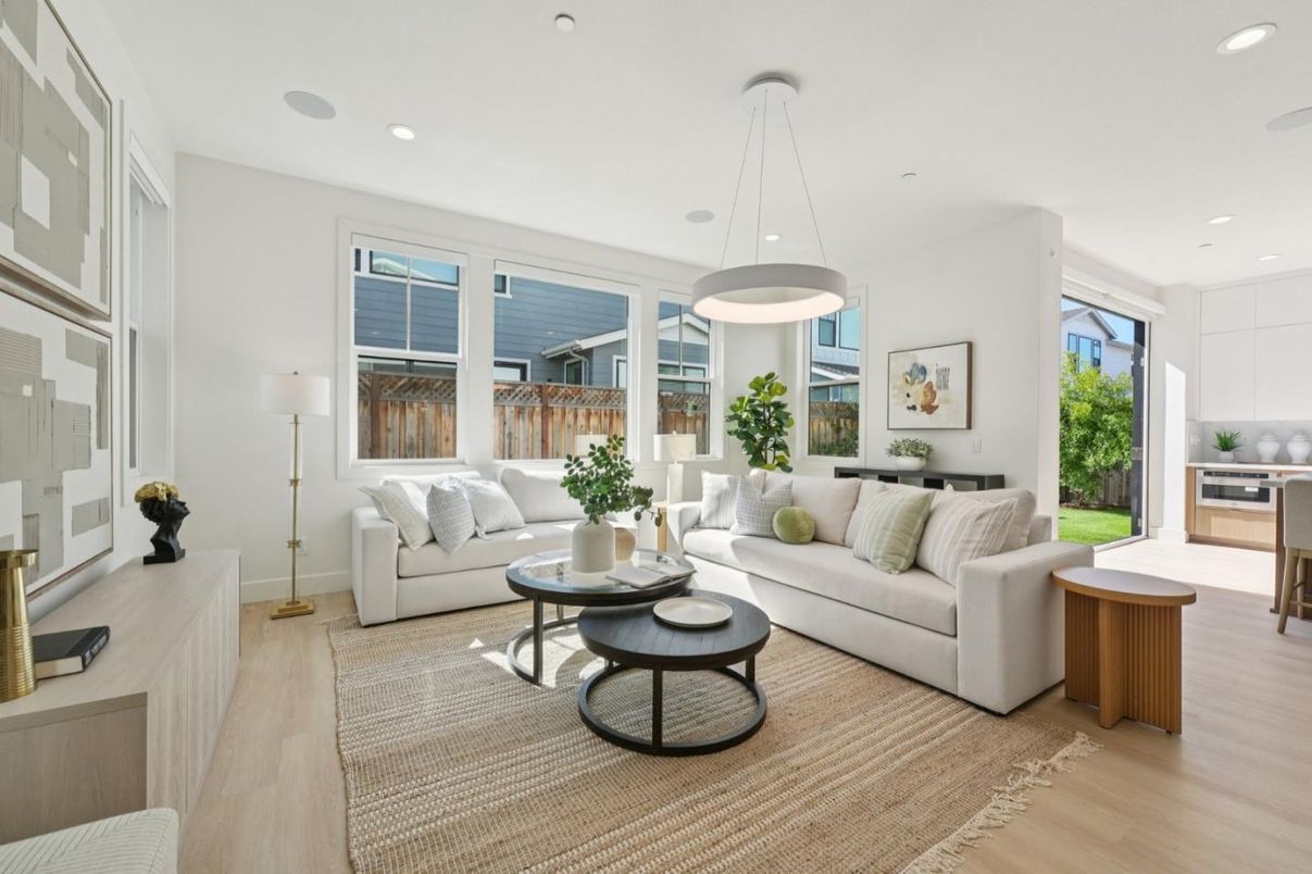 Interior, Kitchen, Living room, Pendant Lights, Recessed Lighting, Wood Texture Flooring