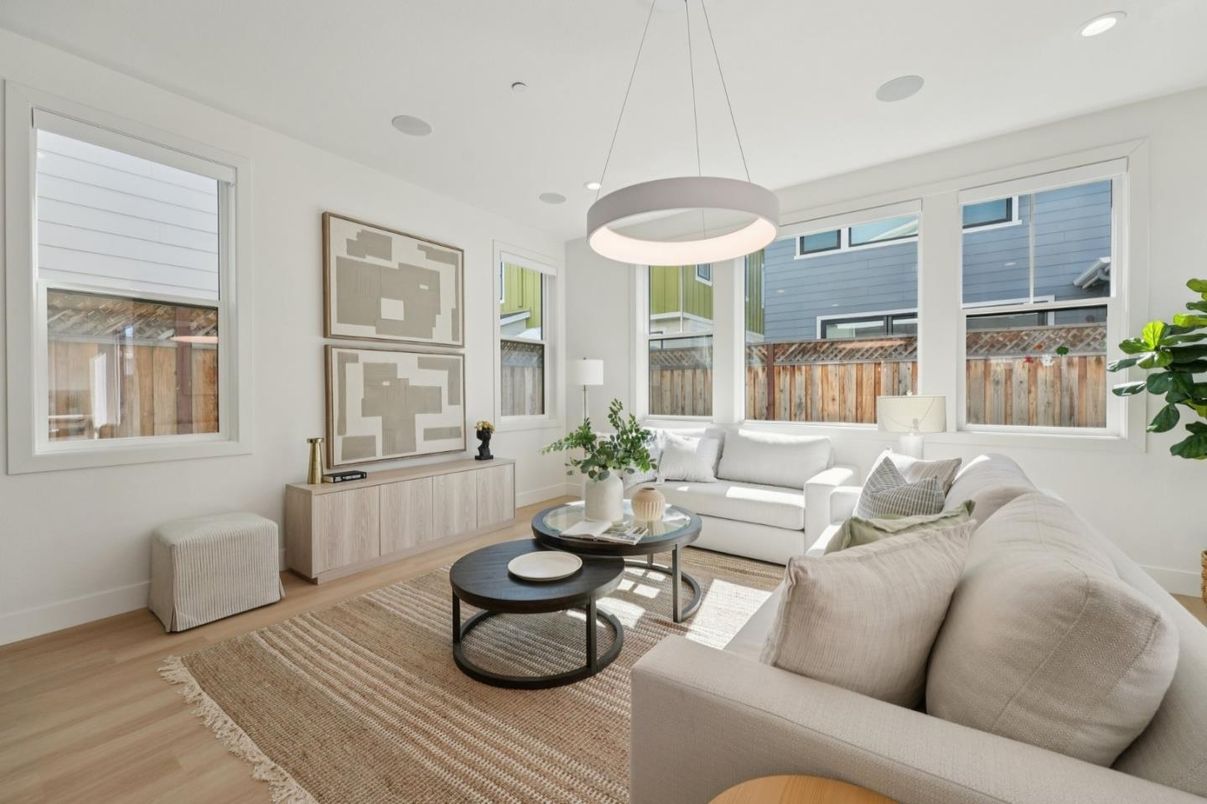 Interior, Living room, Pendant Lights, Recessed Lighting, Wood Texture Flooring