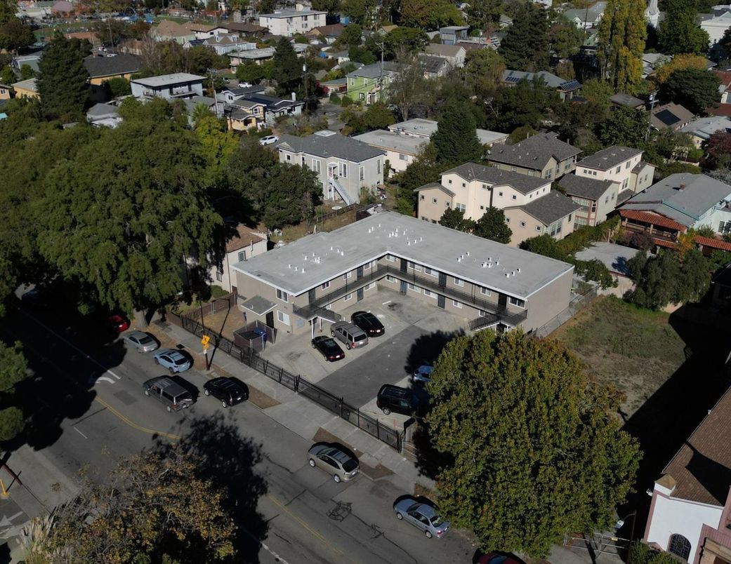 Exterior, Drone