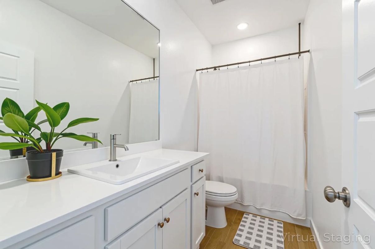 Bathroom, Interior, Recessed Lighting, Wood Texture Flooring