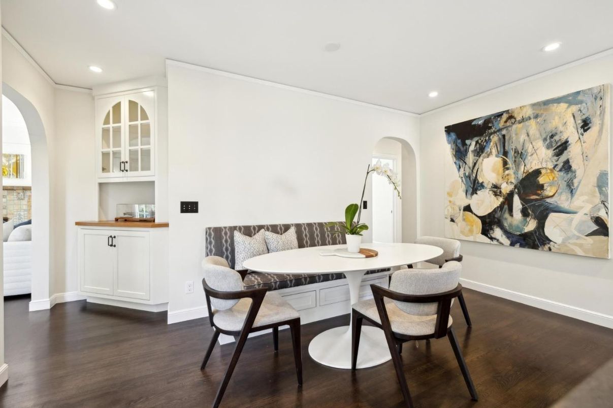 Dining room, Interior, Recessed Lighting, Wood Texture Flooring