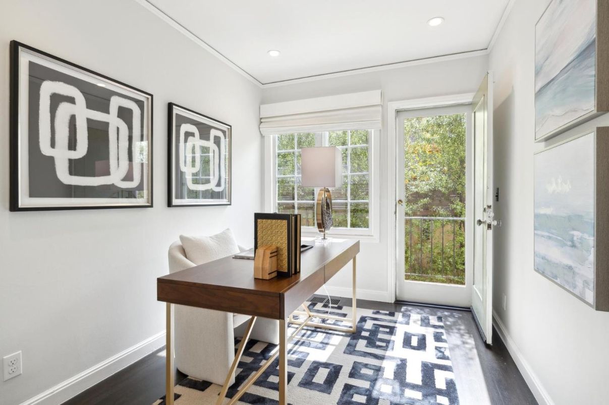 Home Office, Interior, Recessed Lighting, Wood Texture Flooring