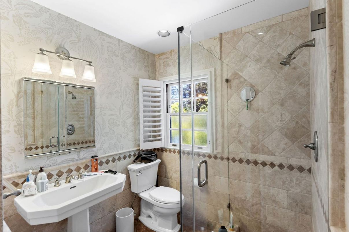 DE Listing image placeholder