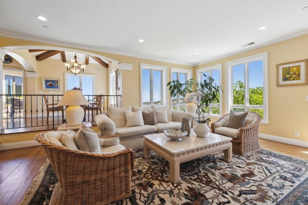 Chandelier, Interior, Living room, Recessed Lighting, Wooden Beams, Wood Texture Flooring