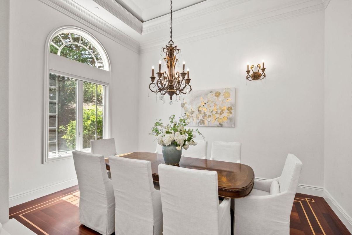 Chandelier, Dining room, Interior, Wood Texture Flooring