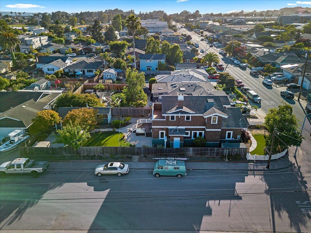 Exterior, Drone