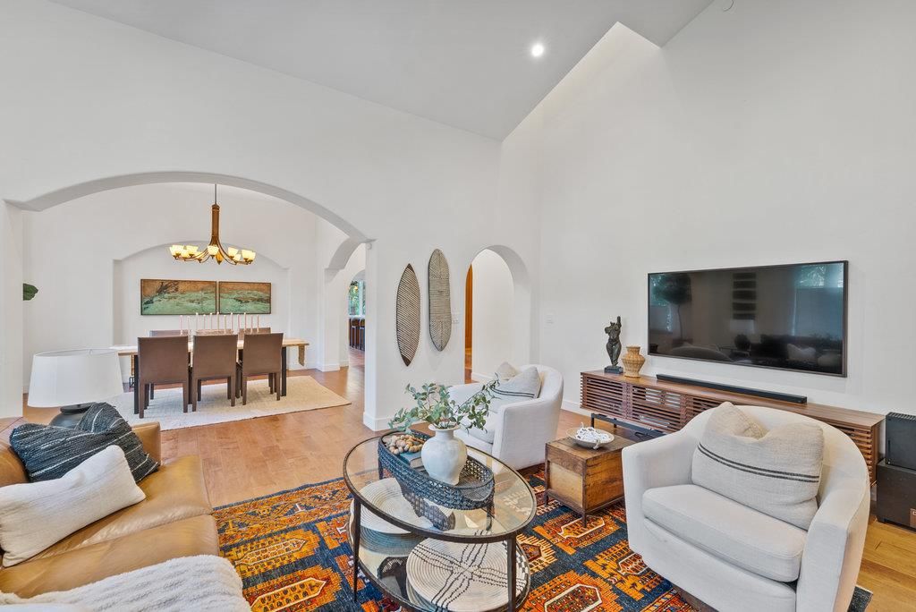 Chandelier, Dining room, Interior, Wood Texture Flooring