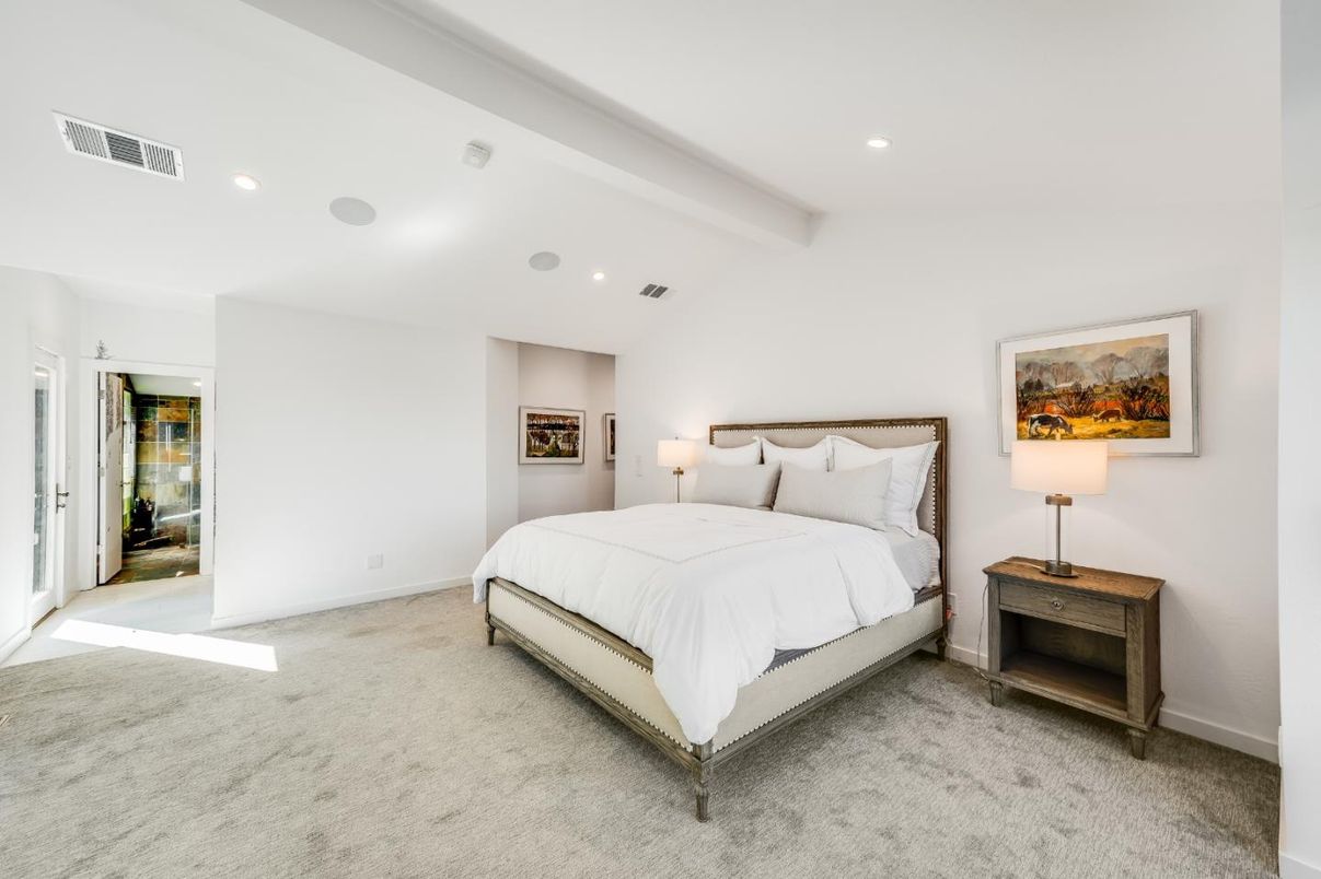 Bedroom, Interior, Recessed Lighting
