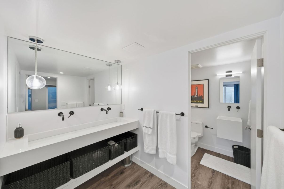 Bathroom, Interior, Pendant Lights, Recessed Lighting, Wood Texture Flooring